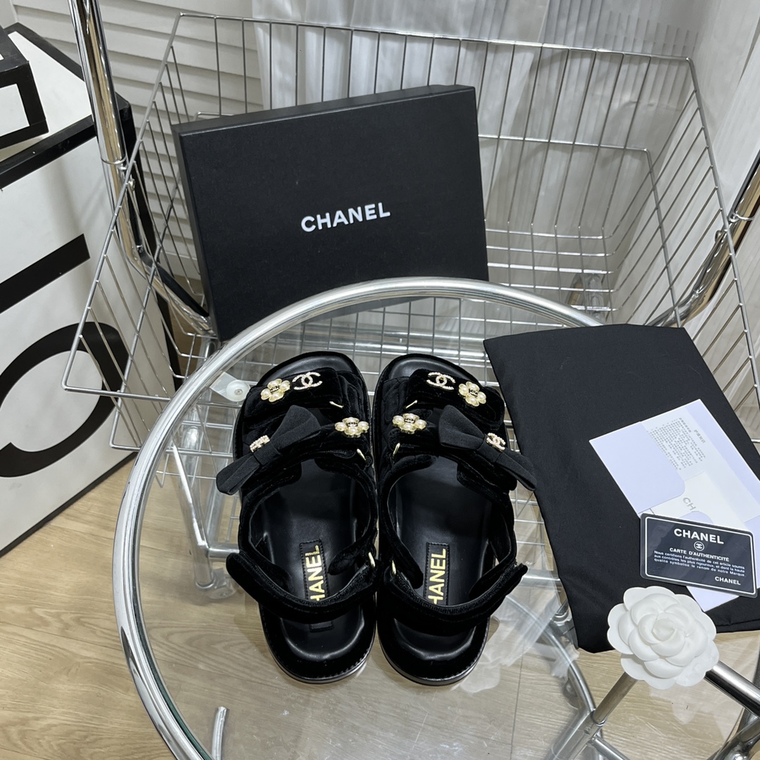 CHANEL SANDALS