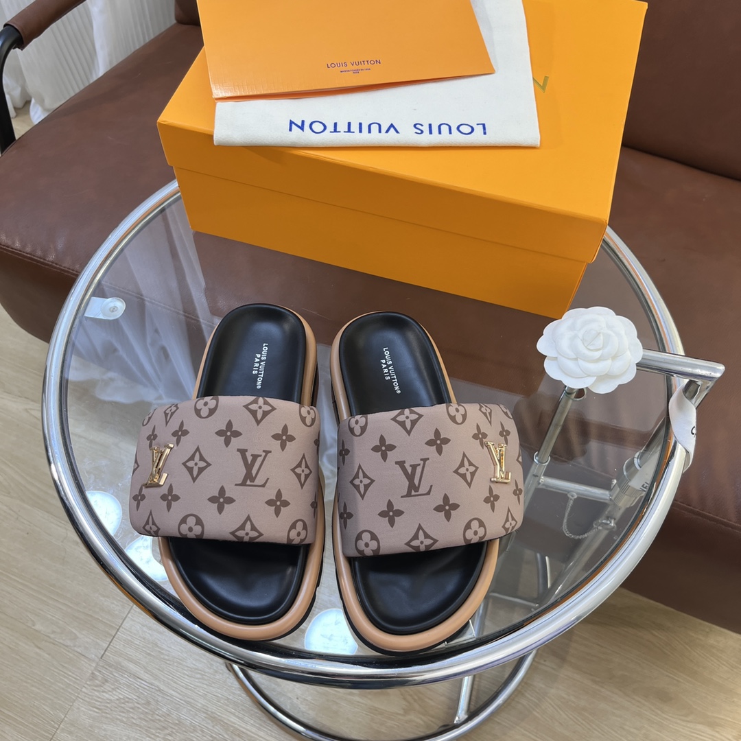LOUIS VUITTON SLIDES