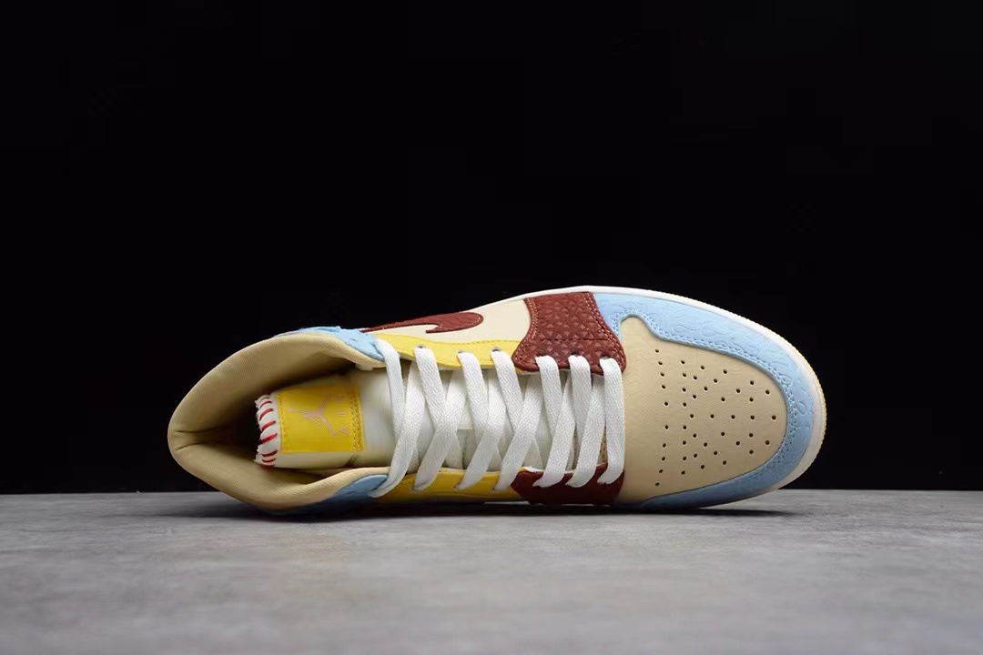 Air jordan 1mid“fearless”