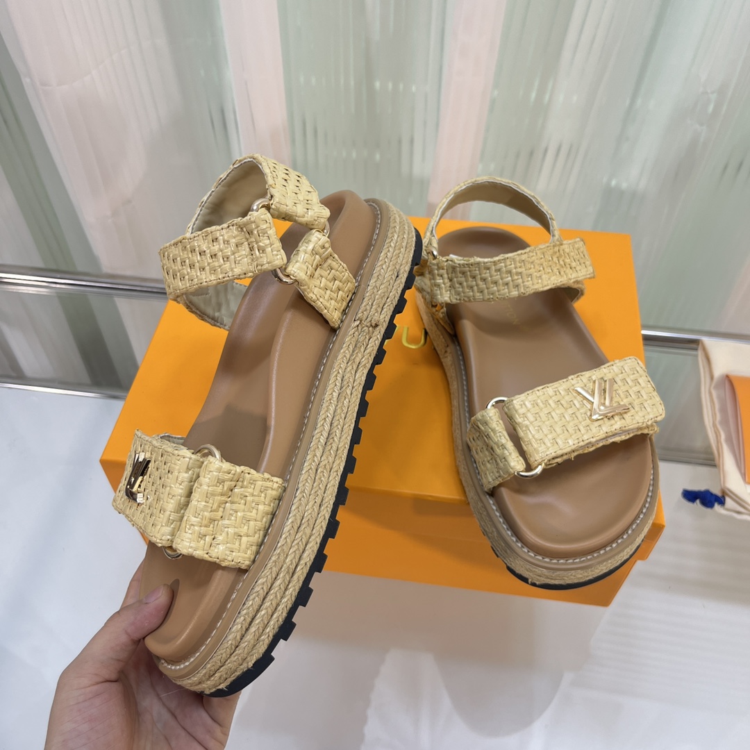 LOUIS VUITTON SANDALS