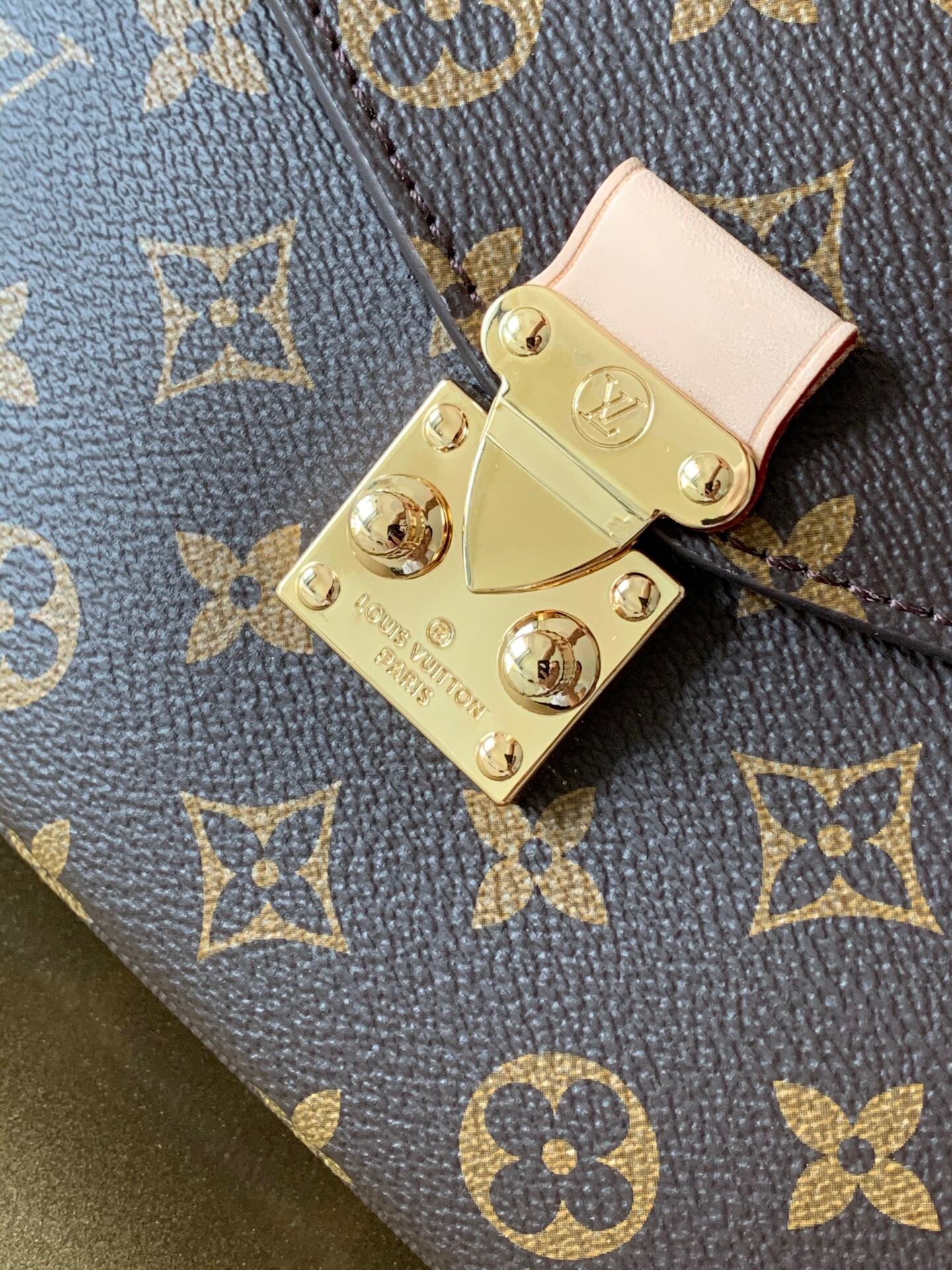 Louis Vuitton Bag