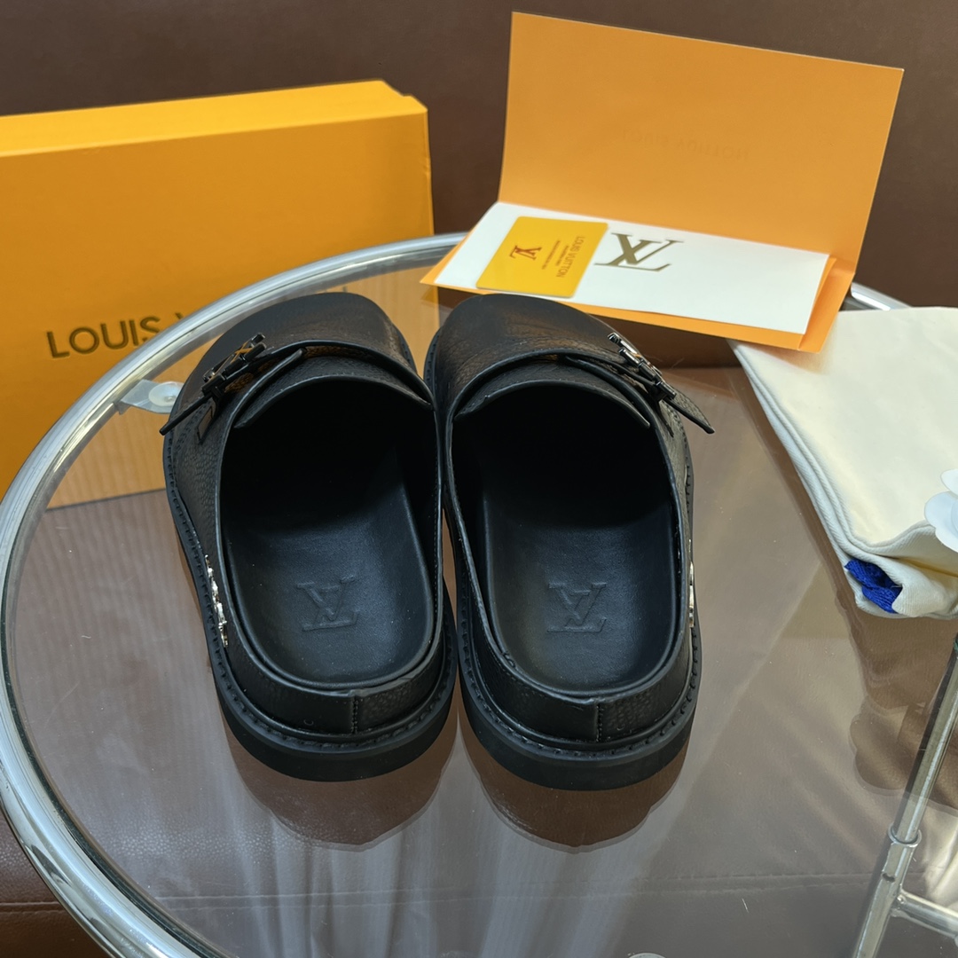 LOUIS VUITTON SLIDES