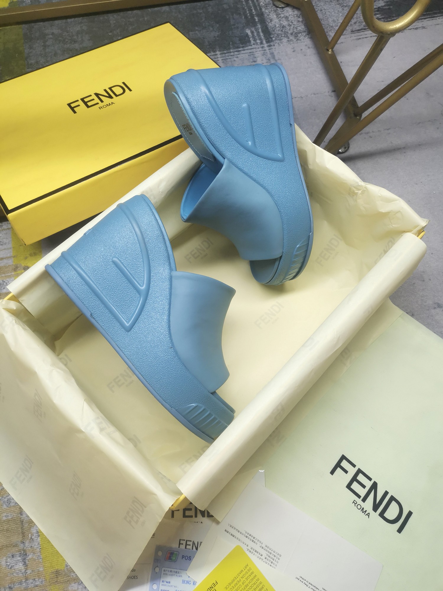 FENDI SLIDES