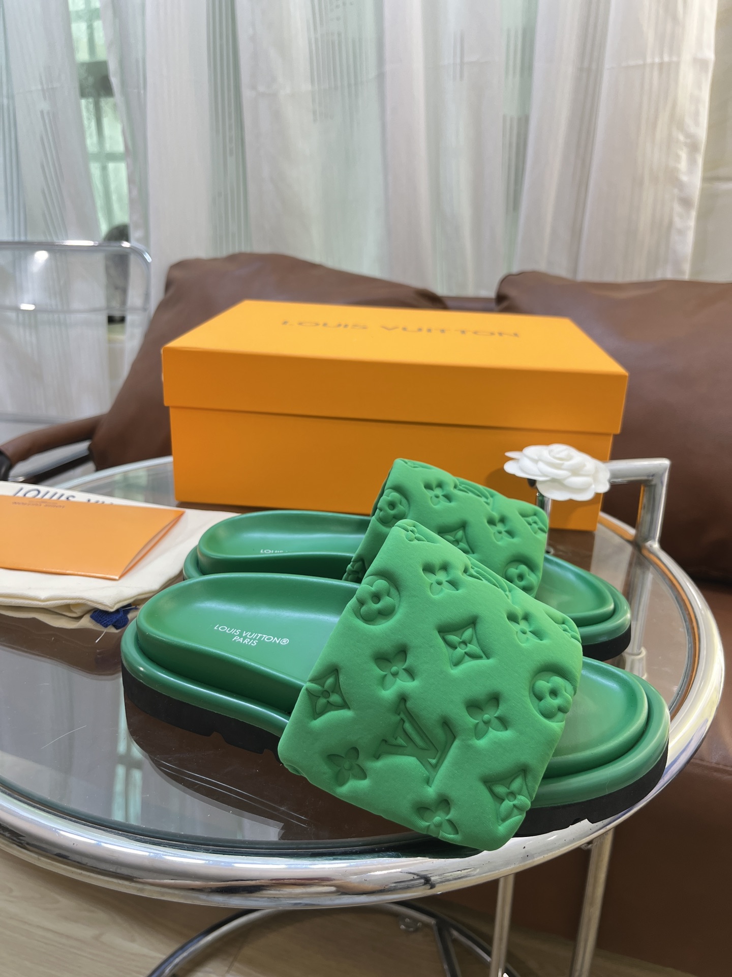 LOUIS VUITTON SLIDES