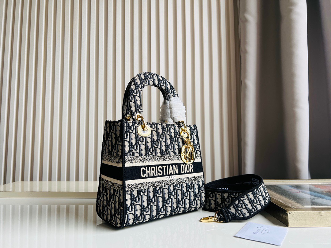 DIOR BAG