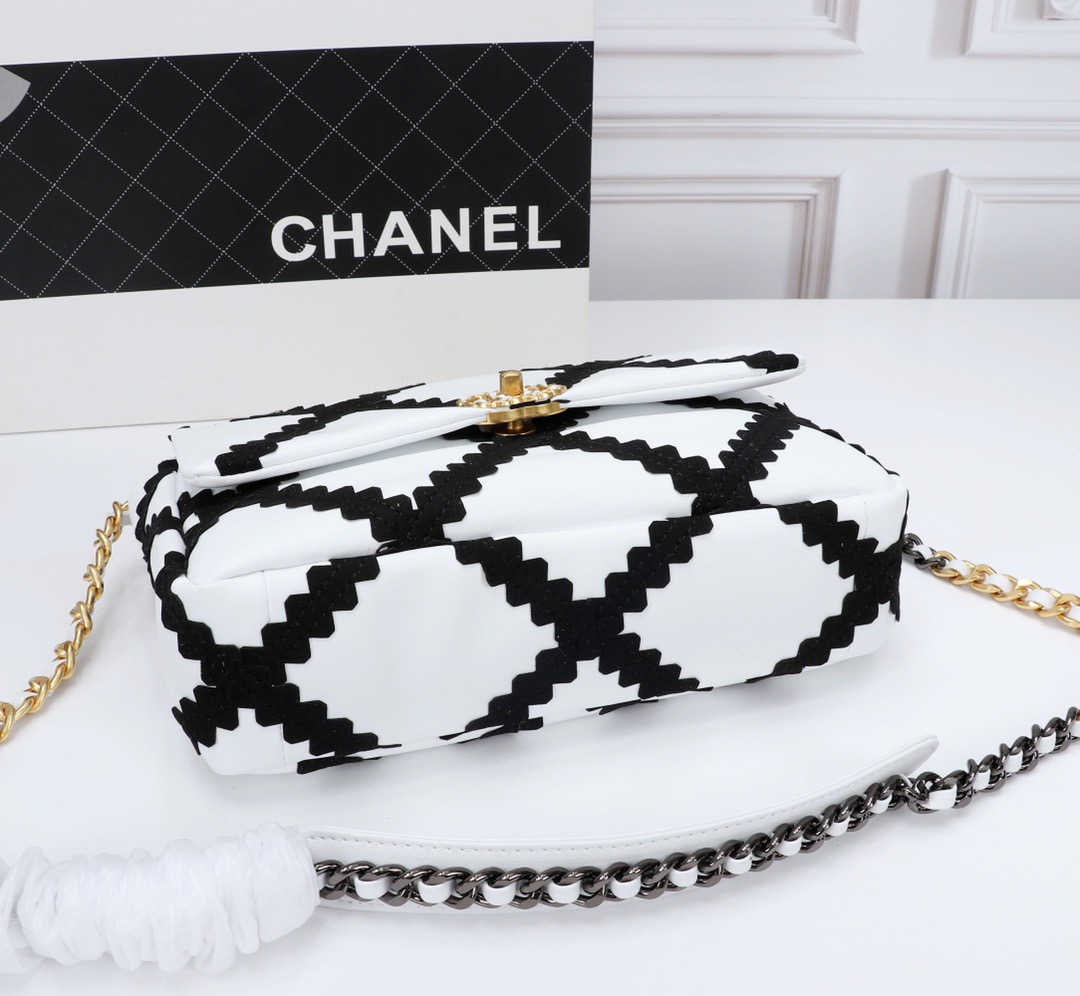 CHANEL BAG