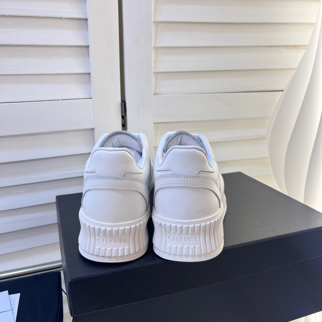 CHANEL SNEAKERS