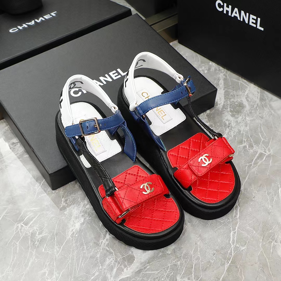 CHANEL Girl candy colored sandals Soft foam sole