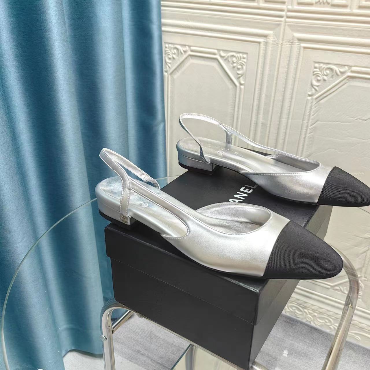 CHANEL  slingbalck Classic back air sandals