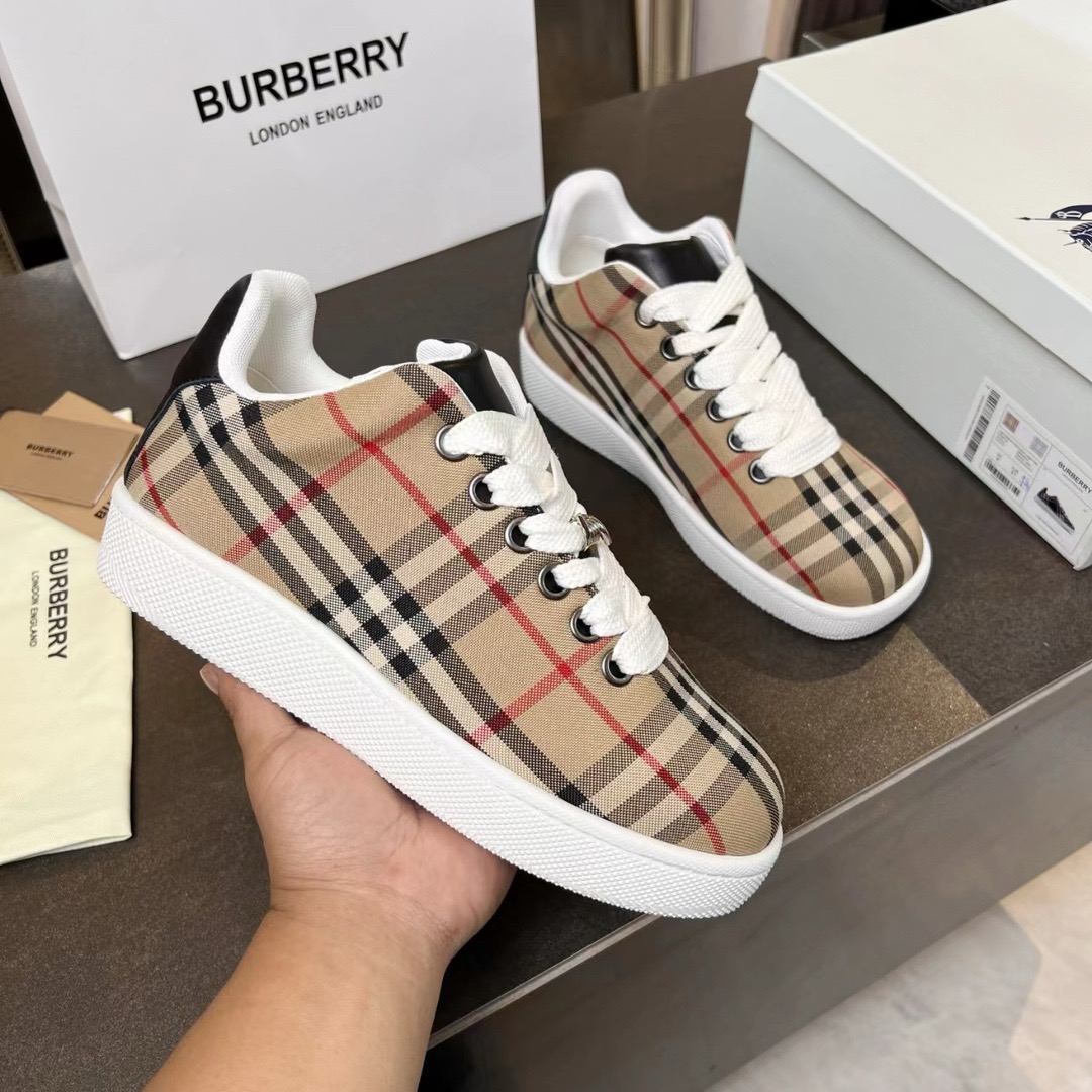 burberry Plaid stretch nylon sneakers