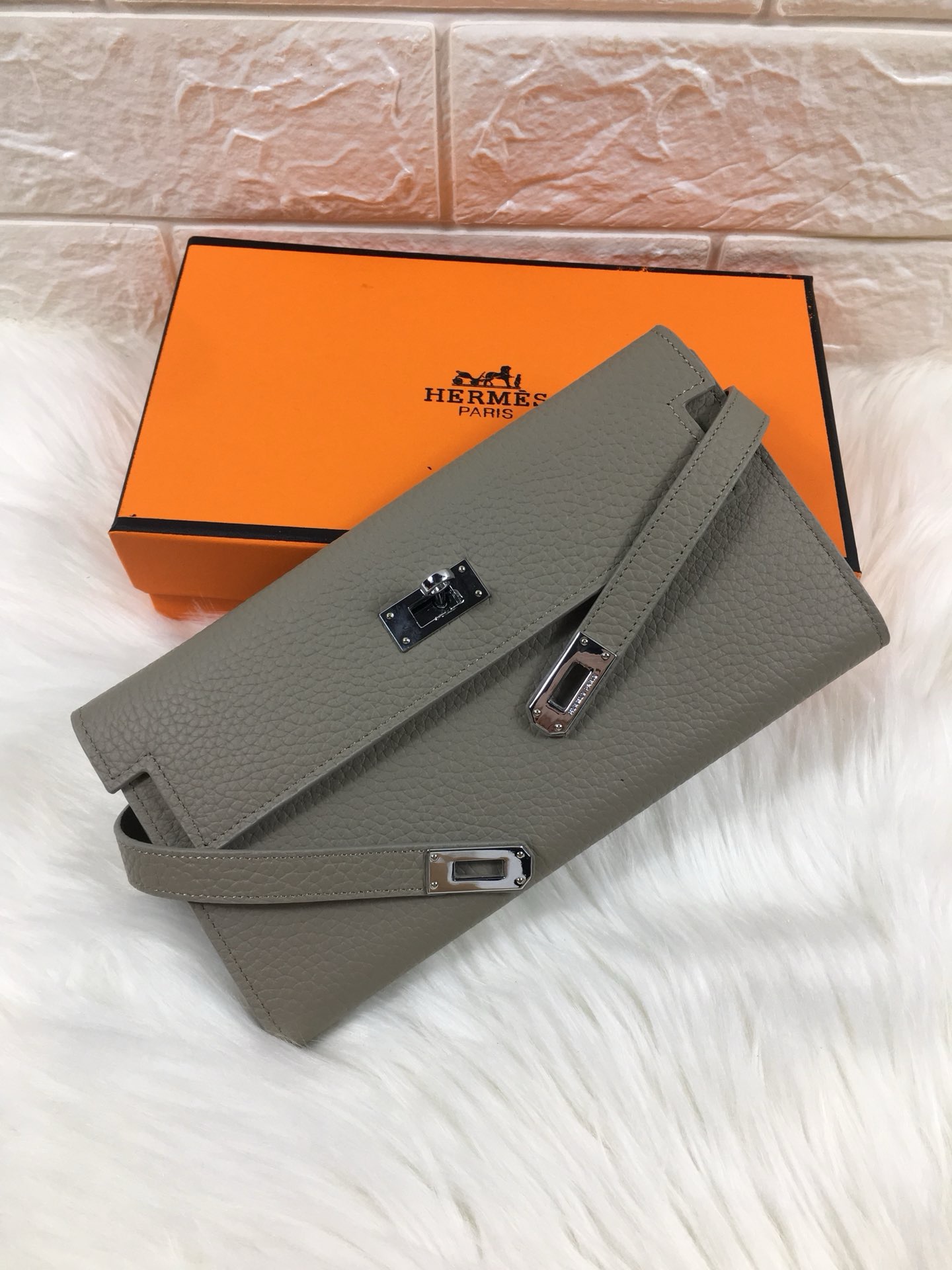 Hermes wallet bag
