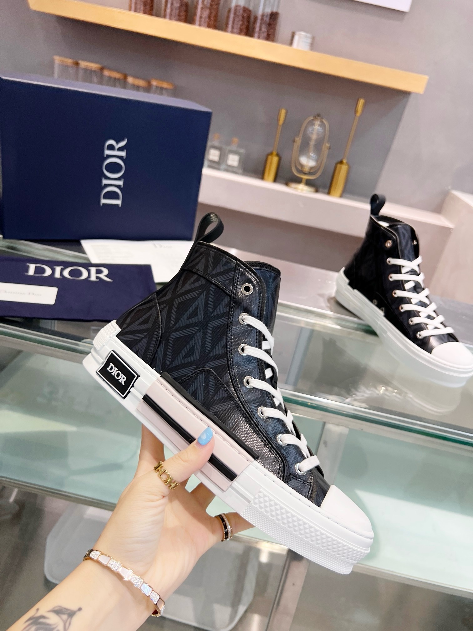 DIOR Kaws Canvas sneakers