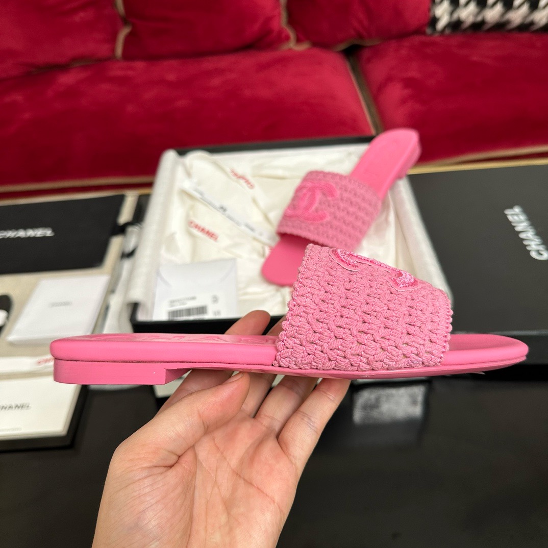 CHANEL  coco beach Woven slippers