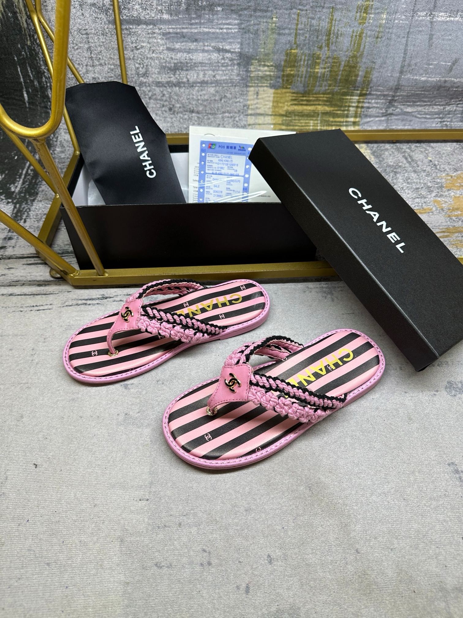 CHANEL Clip-on slippers