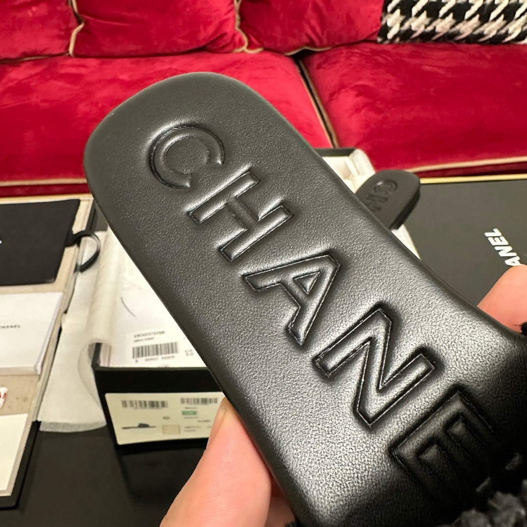 CHANEL  coco beach Woven slippers