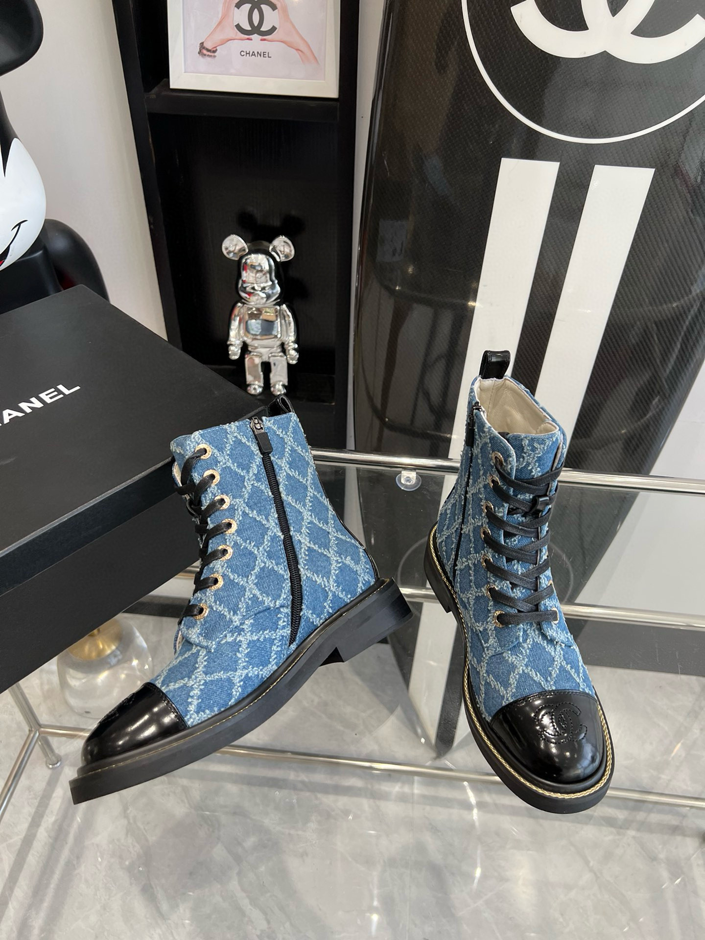 CHANEL Rhombic booties