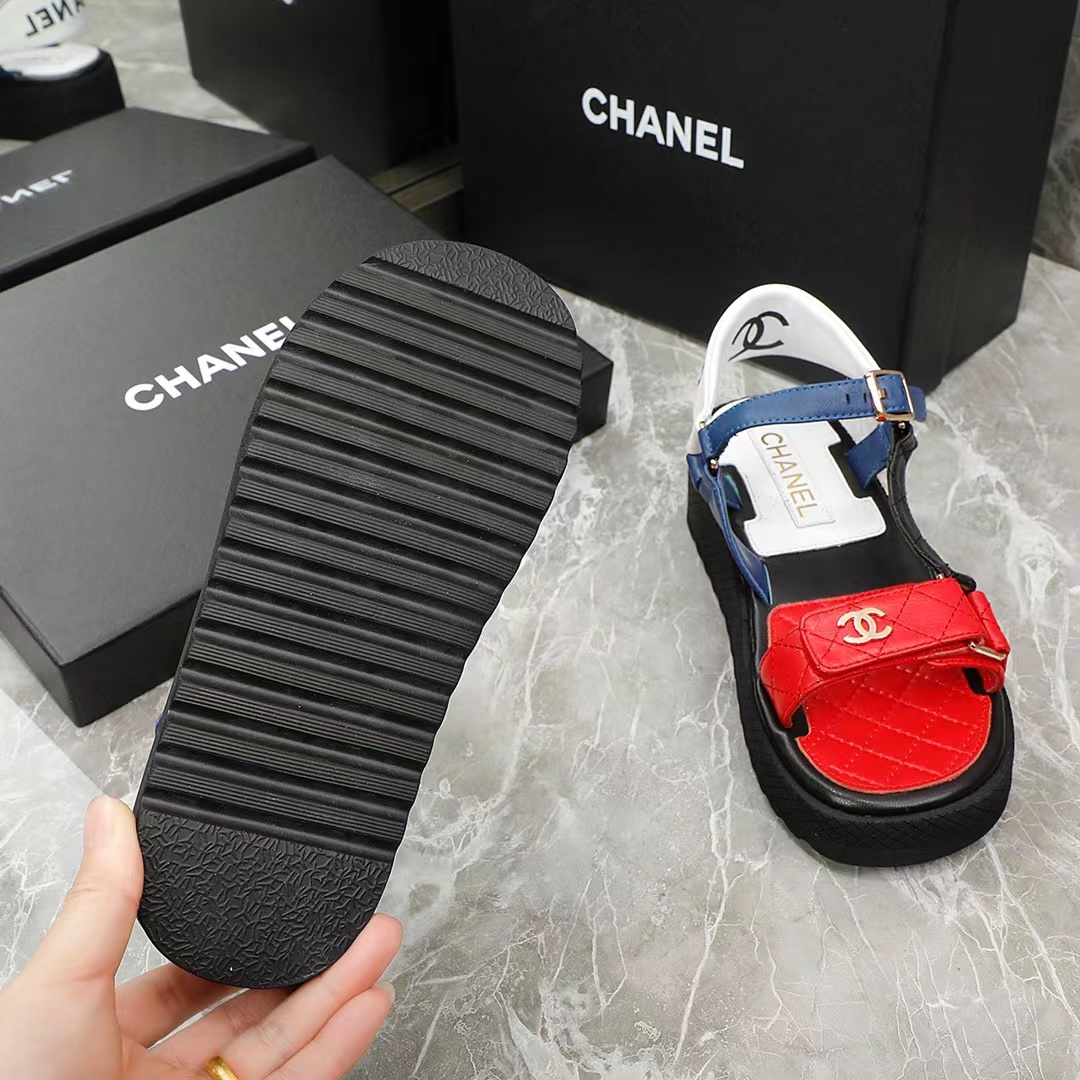 CHANEL Girl candy colored sandals Soft foam sole