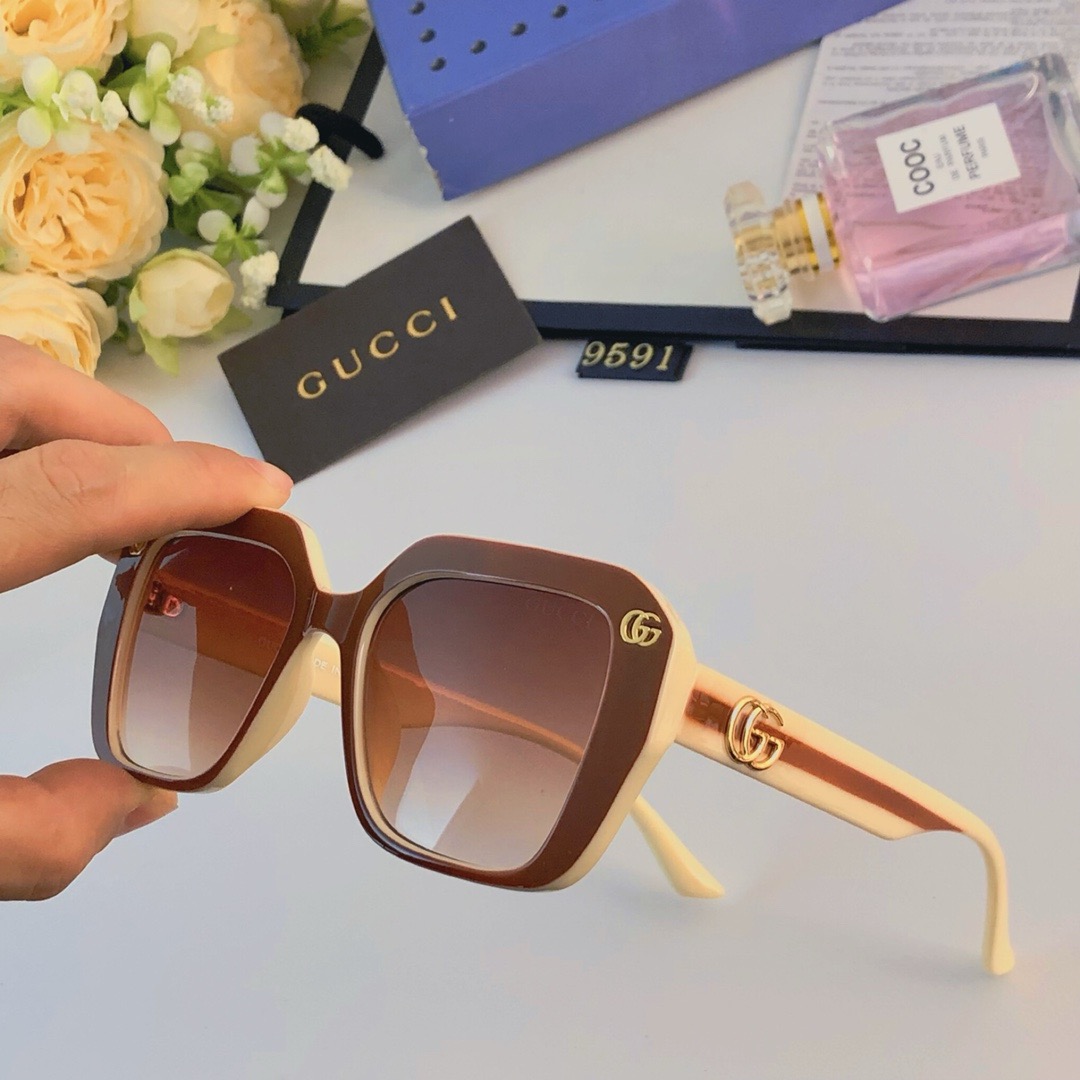 GUCCI sunglasses