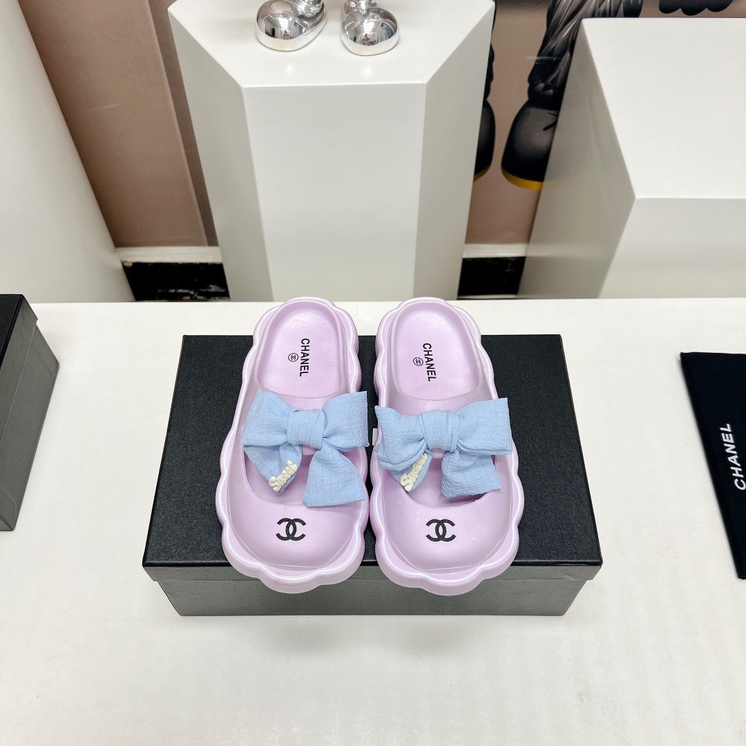 CHANEL Bow tie sponge cake slippers