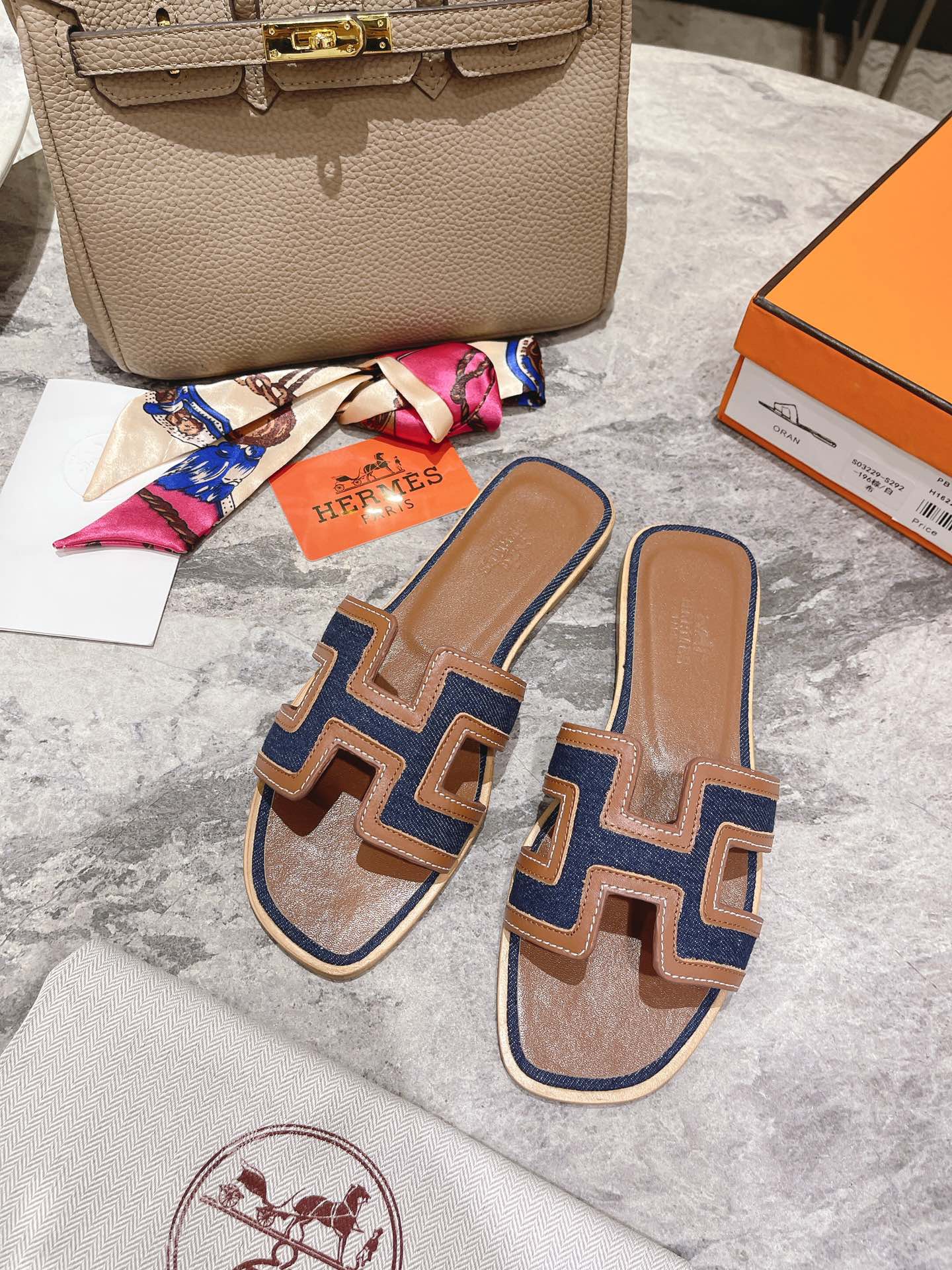 Hermes slipper
