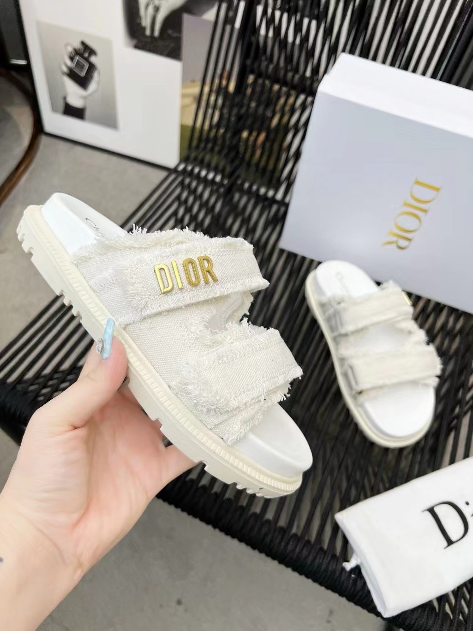 Dioract Fringed canvas sandals