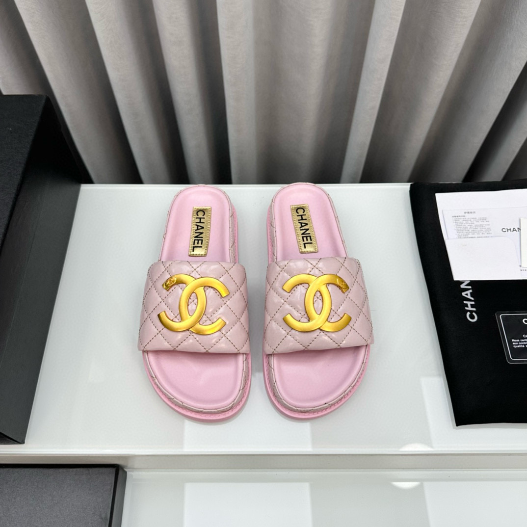 CHANEL Mier slippers