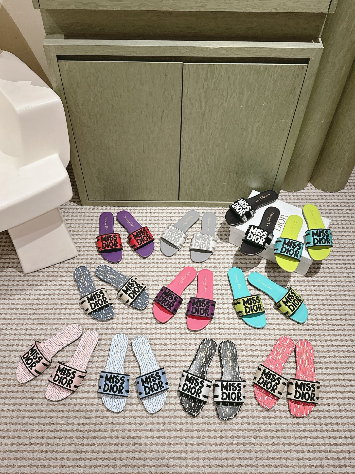 DIOR slipper