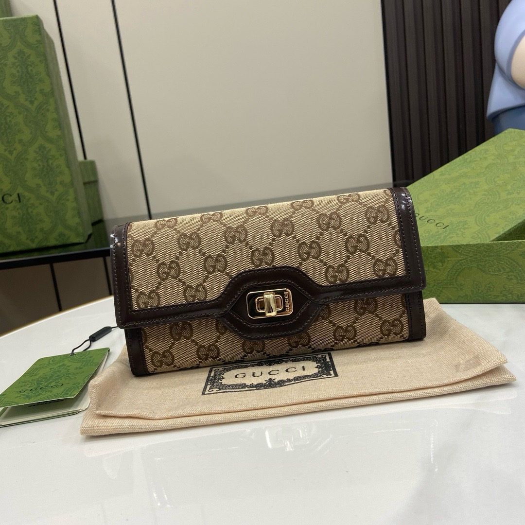 GUCCI Luce Zipper wallet