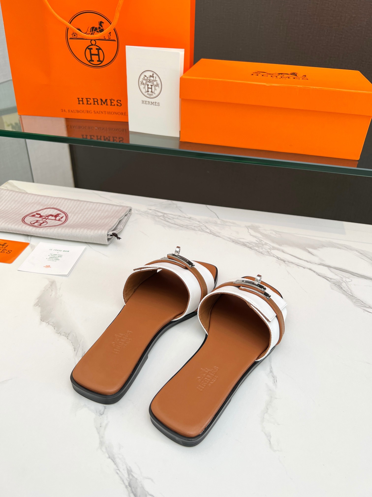 Hermes Metal flat bottomed slippers