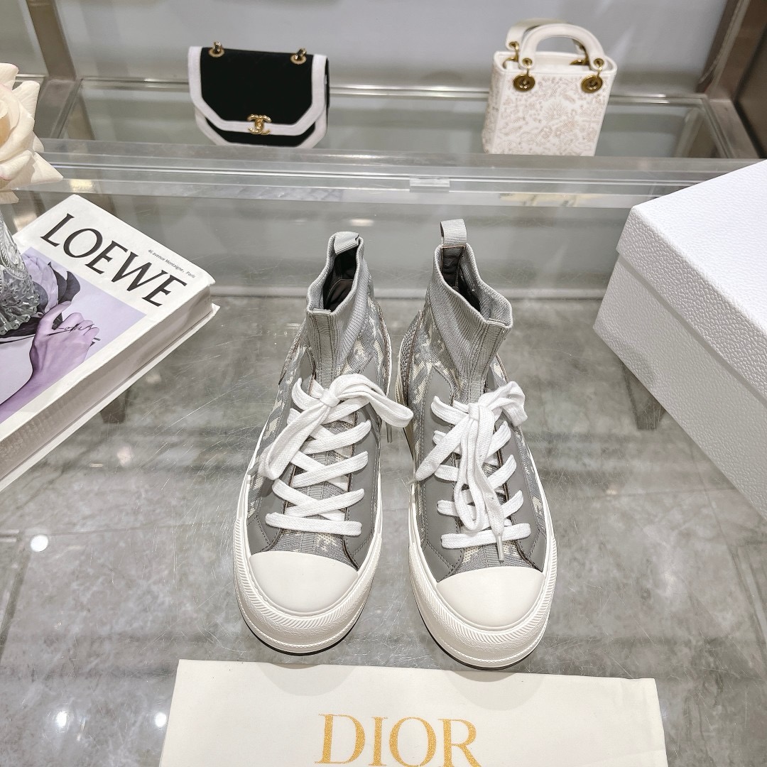 Walk’n DIOR trainers
