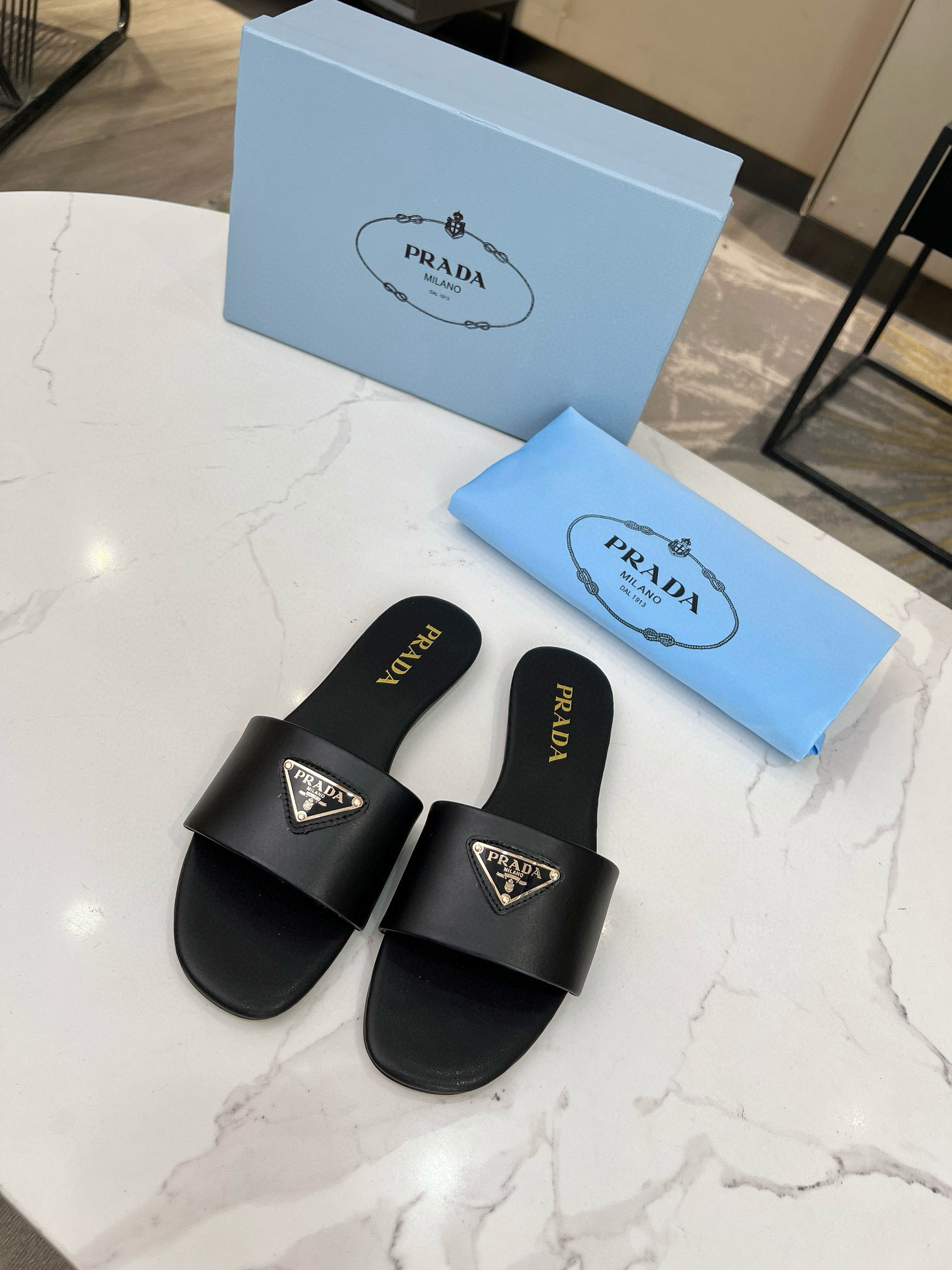 prada Triangle logo flat bottomed women's shoes Diamond slippers size 35-43
