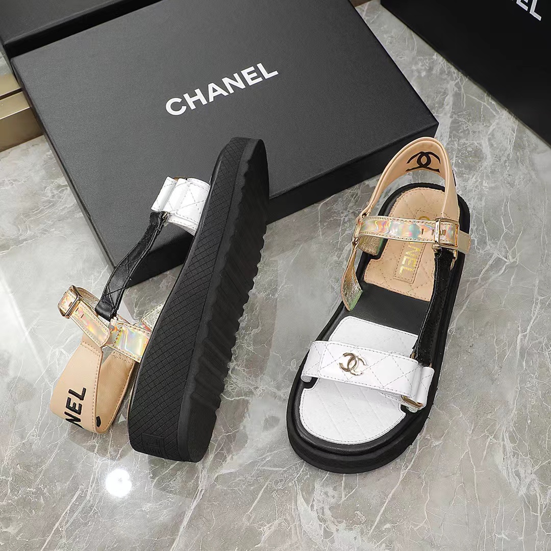 CHANEL Girl candy colored sandals Soft foam sole