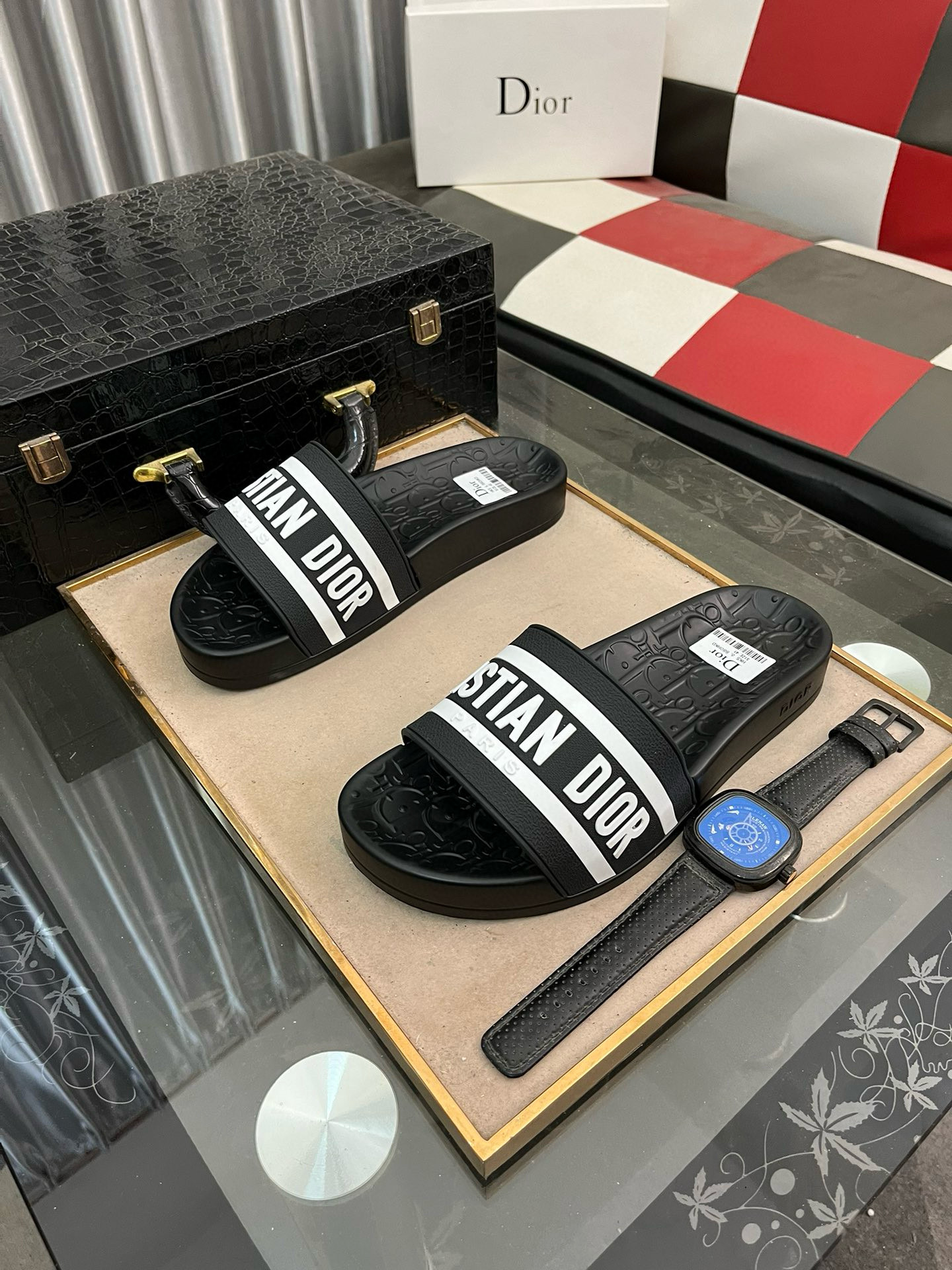 DIOR Embossed rubber slippers