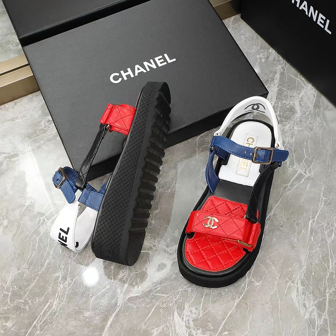 CHANEL Girl candy colored sandals Soft foam sole