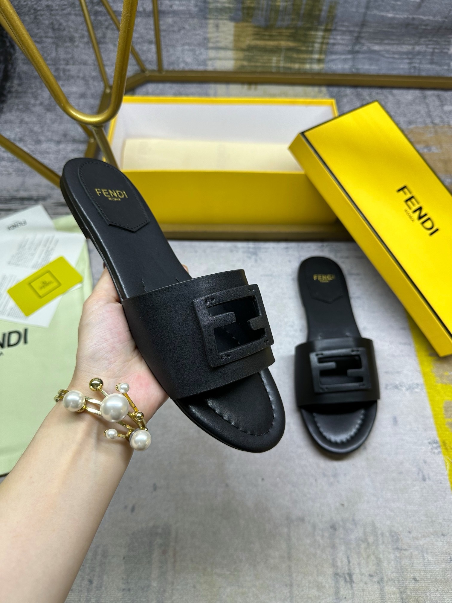 Fendi  slippers