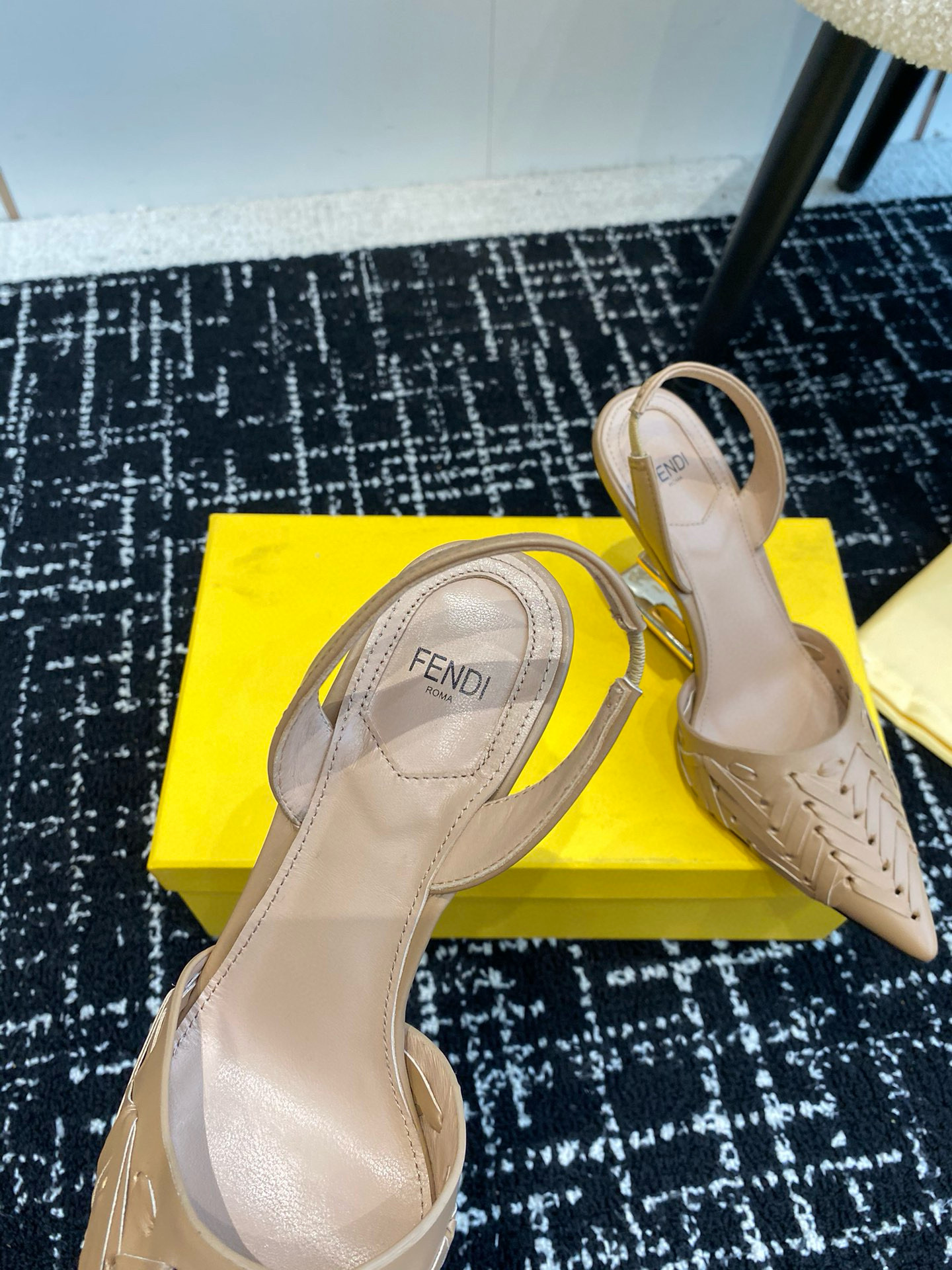 Fendi Knitted high heels