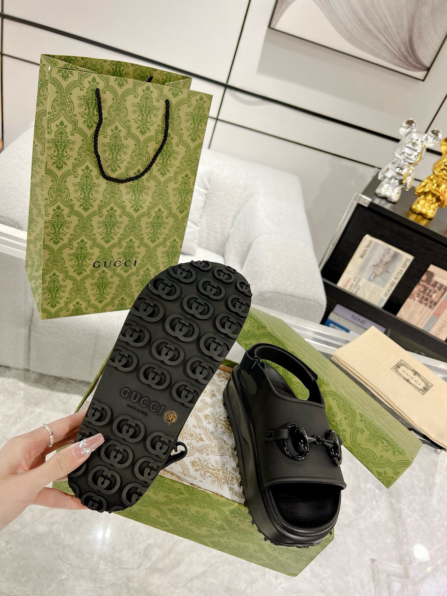 GUCCI Horse-bit buckle platform sandals