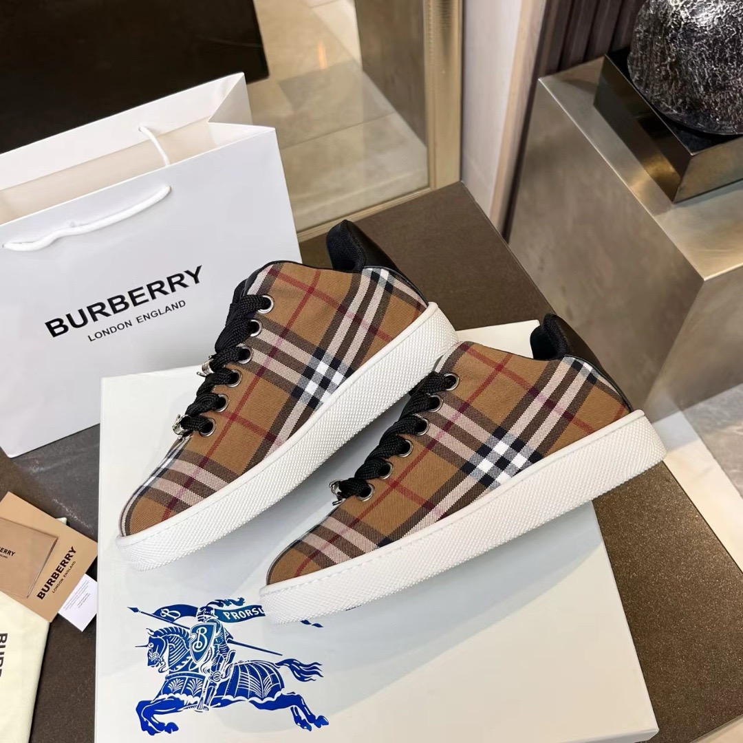 burberry Plaid stretch nylon sneakers