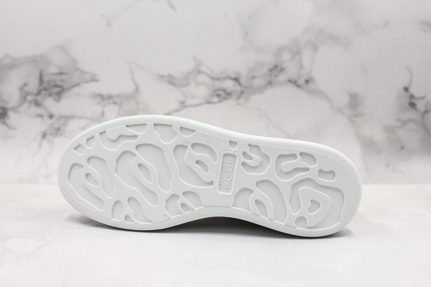 Alexander McQueen Couple Little White Shoes