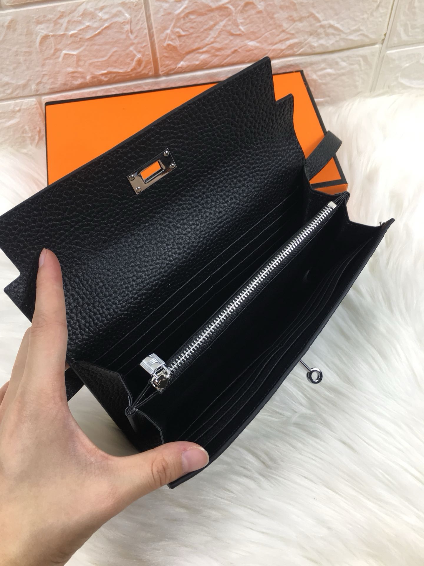 Hermes wallet bag