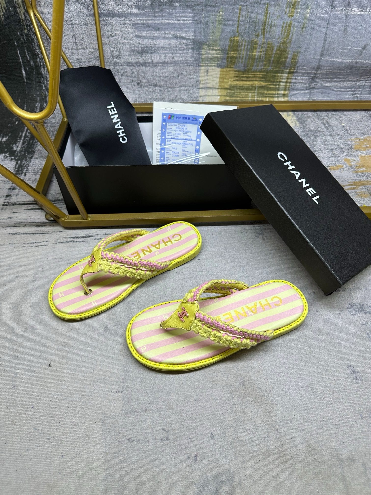 CHANEL Clip-on slippers