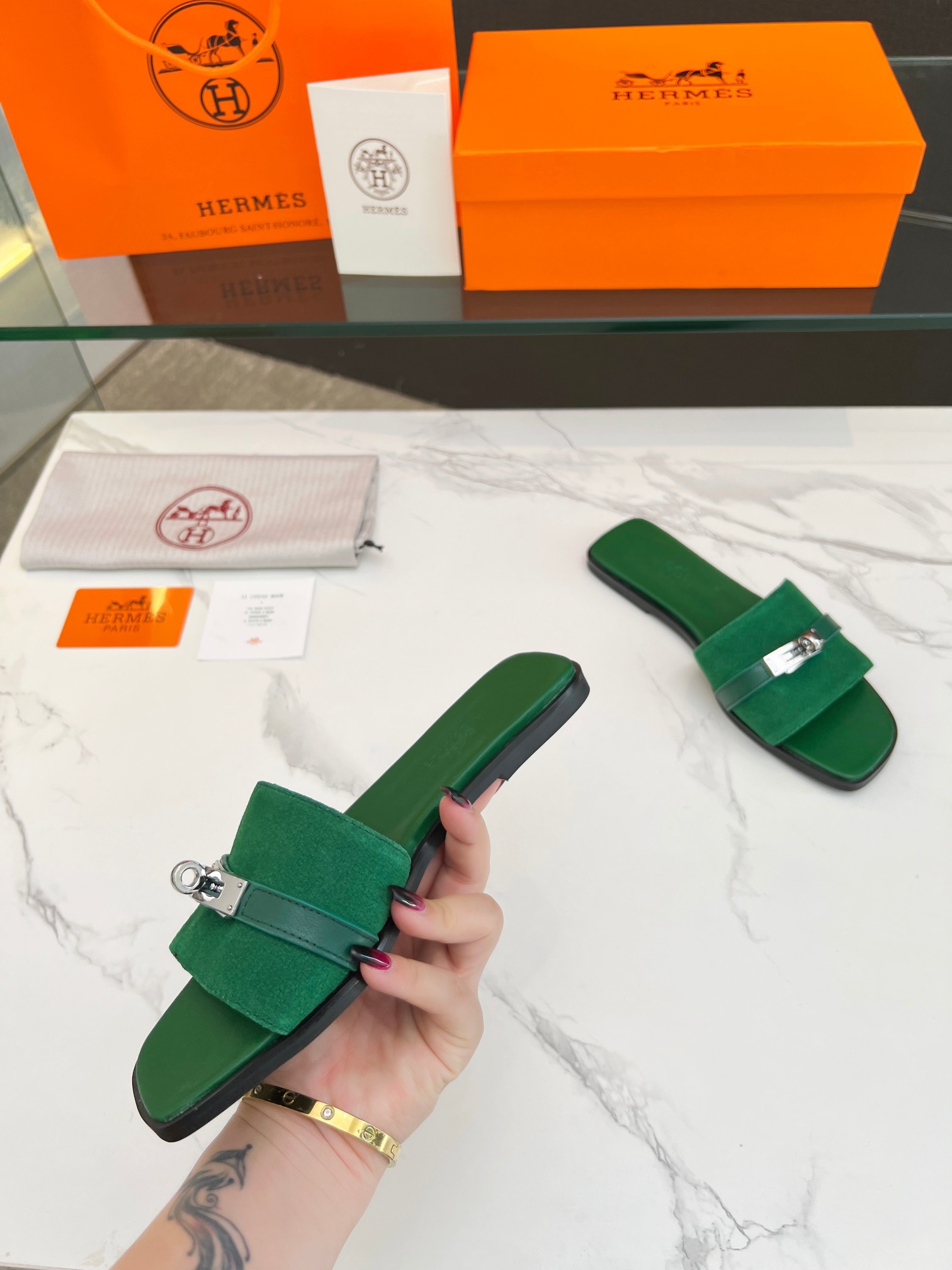 Hermes Metal flat bottomed slippers