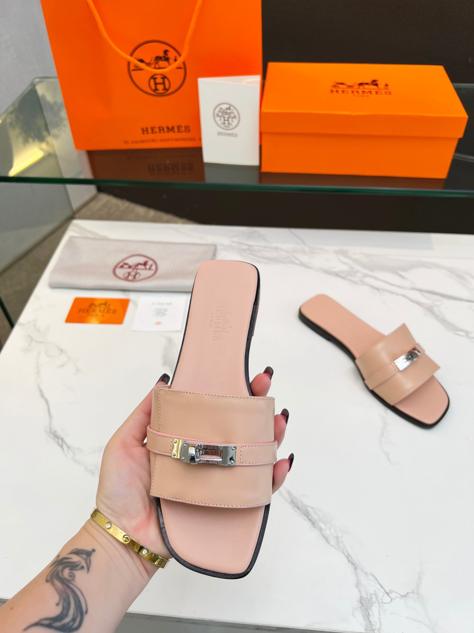 Hermes Metal flat bottomed slippers