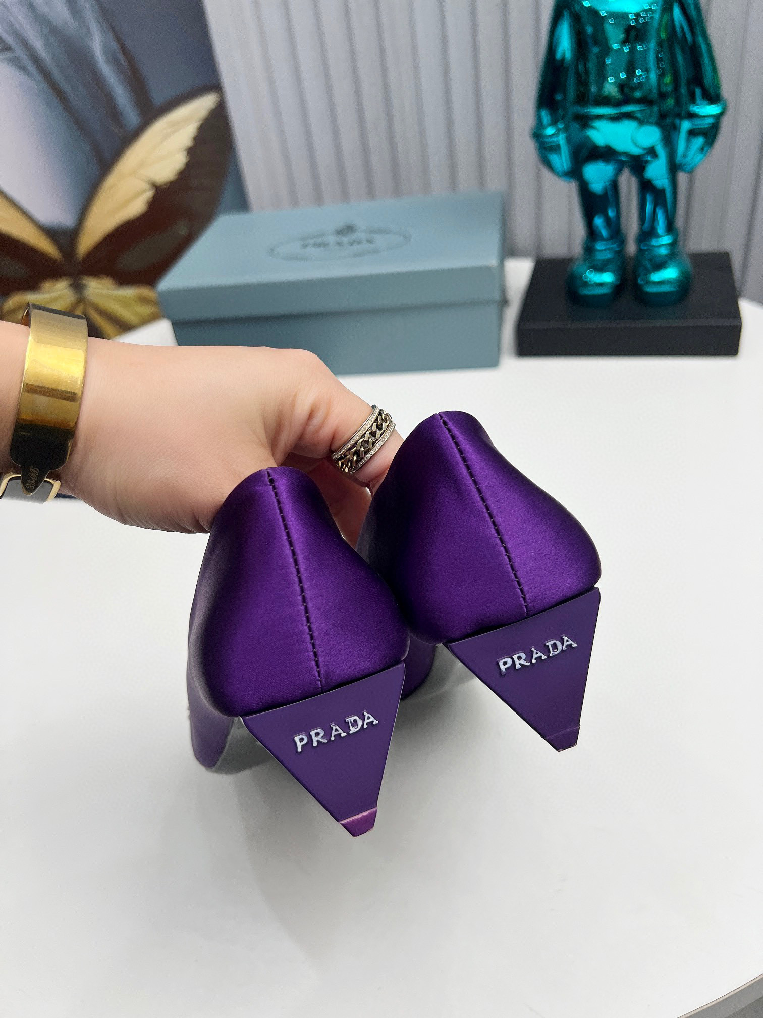 Prada Cross Heel Silk Hot Diamond High Heel Single Shoes