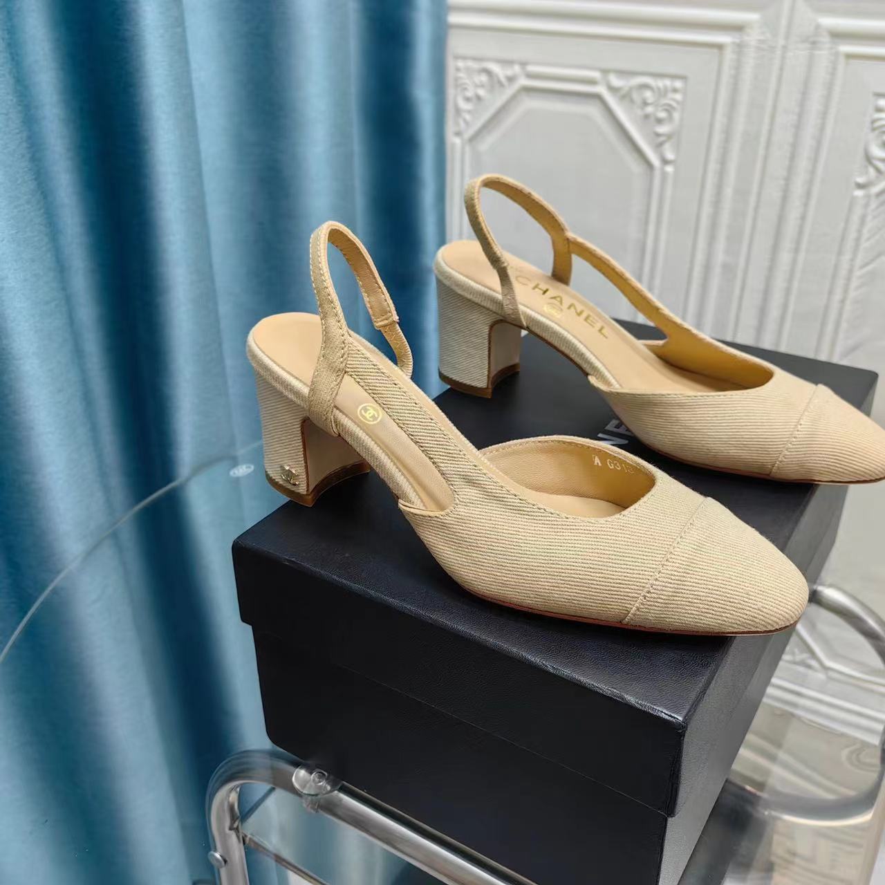 CHANEL  slingbalck Classic back air sandals