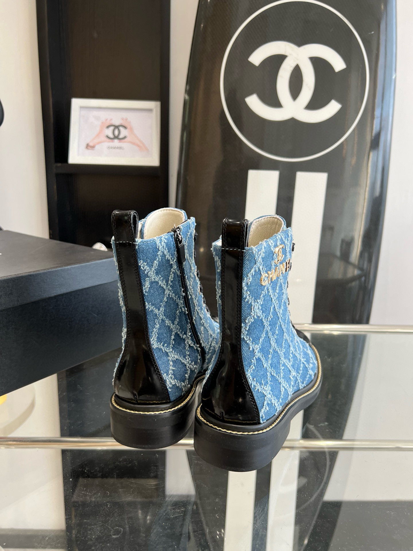 CHANEL Rhombic booties