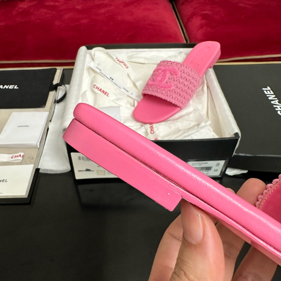 CHANEL  coco beach Woven slippers