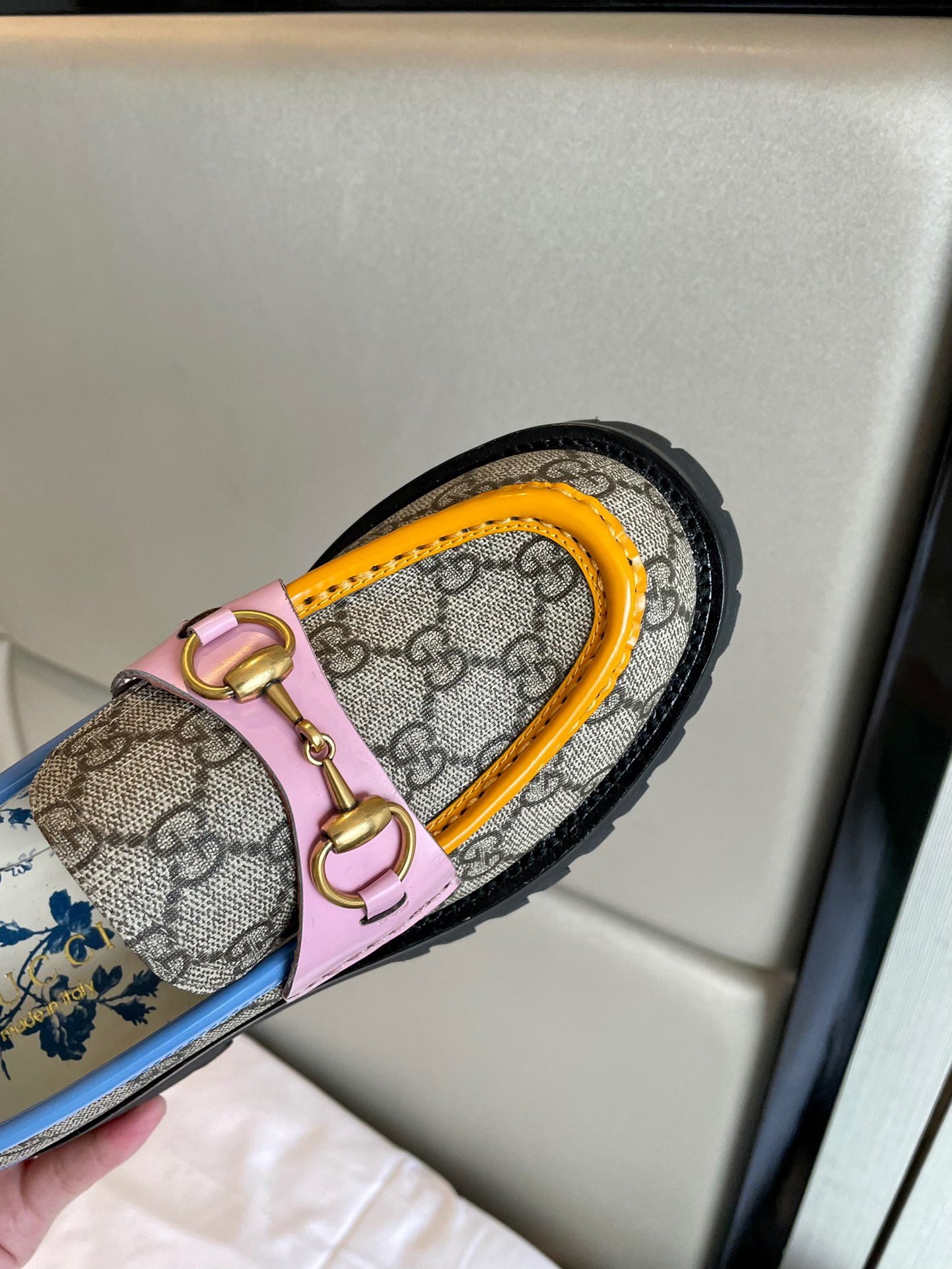 GUCCI Double G-buckle British style retro thick sole loafers