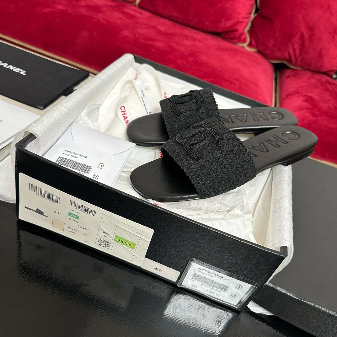 CHANEL  coco beach Woven slippers