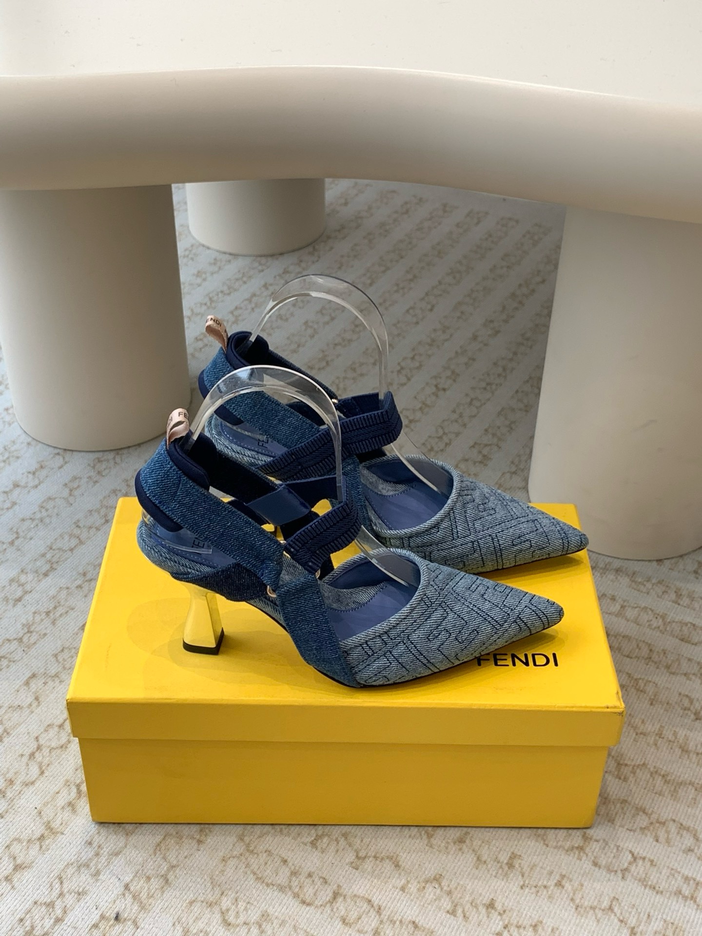 Fendi High-heeled sandals with back air.